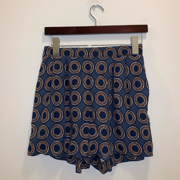 H&M Dark Blue & Orange Circle Shorts size 4 - Picture 2 of 9